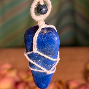 Lapis Lazuli Pendulum, Macramé Pendulum, Crystal Pendulum