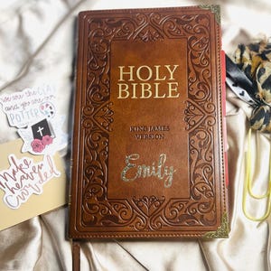 Personalized Holy Bible – King James Version (KJV) | Custom Name Engraving | Vintage Faux Leather | Bible Tabs Included | Gift for Her