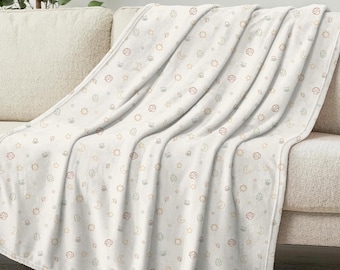 Stars and Mushrooms Cozy Velveteen Plush Throw Blanket