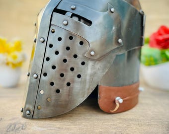 Medieval Griffon Bascinet Helmet Hand Forged Crusader Knight Armor Reenactment Display Decor
