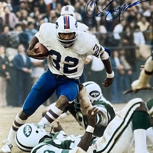 O.J. (OJ) Simpson Autographed Buffalo Bills vs New York Jets 16x20 Photo JSA