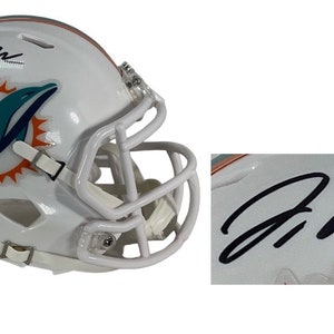 Jaylen Waddle Signed Miami Dolphins Speed Mini Football Helmet (JSA)