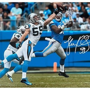 Luke Kuechly Autographed Carolina Panthers 16x20 Photo Beckett
