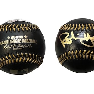 Robin Yount Autographed Official MLB Black Baseball Beckett
