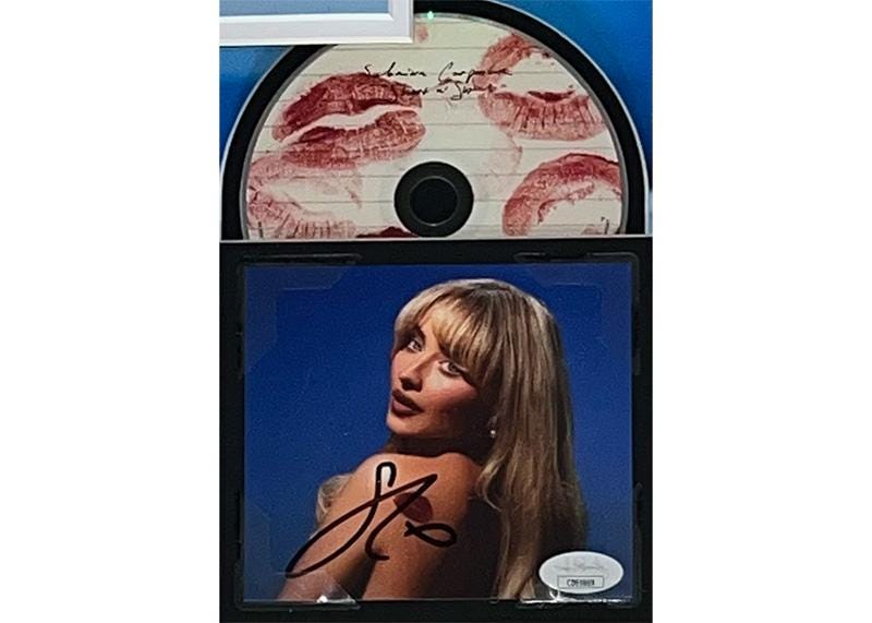 Sabrina Carpenter Signed 3D With With Playable Video 25x25 Framed