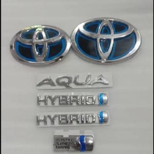 Toyota Aqua And Toyota Prius Emblem Kit