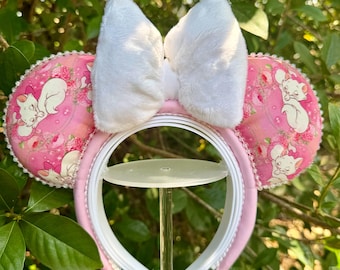 Op Marie Aristocats geïnspireerde Disney-oren – Minnie-oren met witte vacht en strik | Schattige handgemaakte parkhoofdband | Laat Disney-oren oplichten