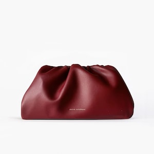 Pochette en cuir Sac de soirée - 100 % cuir véritable rouge foncé / bordeaux FREYA ESTEPHAN