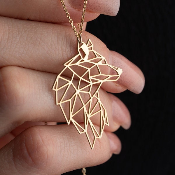 Handmade Geometric Wolf Gold Necklace - Origami Wolf Pendant - Unique Wildlife Jewelry - Handcrafted Wolf Charm  - nique Origami Wolf Design