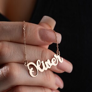Colar com nome feito à mão com várias fontes – Presente personalizado exclusivo para o Dia dos Namorados – Presente especial para amantes