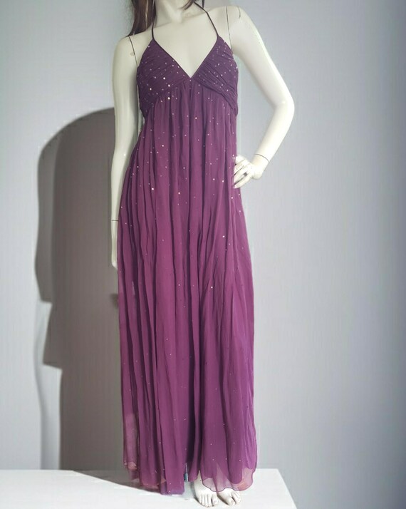 Abito lungo senza spalline John Galliano in seta viola melanzana