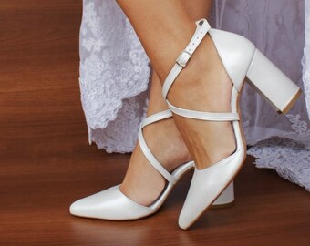 Women's bridal block heels/ Wedding WHITE heels/ D'Orsay criss cross strap heels/ Bridal shoes/ Ankle strap pumps/ VICTORIA