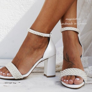Block heel wedding white shoes/ Handmade white leather heels/ Bridal shoes/ Pearl wedding shoes/ White heels / THE ARISTOCRAT WHITE