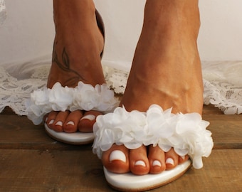 Block heel IVORY leather wedding sandals/ Handmade heels/ Bridal heels with flowers/ Wedding shoes/ pearlized ivory leather heels FOREVER
