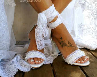 Block heel white wedding shoes/ Handmade white bridal heels/ White lace and pearls heels/ Wedding shoes/ Bridal heels CHANTILLY