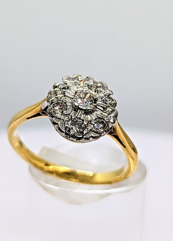 18ct Gold Ring, Platinum Set with Diamonds Vintage