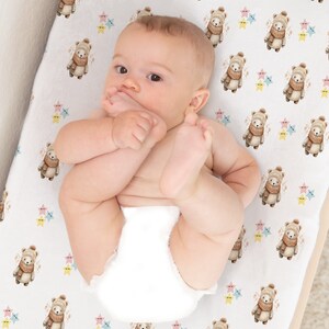 ウィンターワンダーランドおむつ替えパッドカバー - かわいいシロクマのデザイン、スタイリッシュなおむつ替えに最適、赤ちゃんのおむつ替えパッドマットカバーに欠かせないギフト