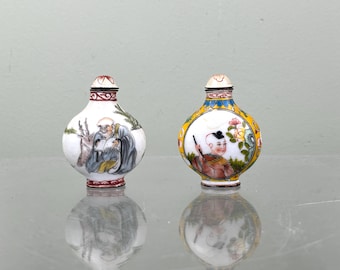 中国のアンティークの手作りガラス風景模様の嗅ぎタバコ瓶。形が独特で