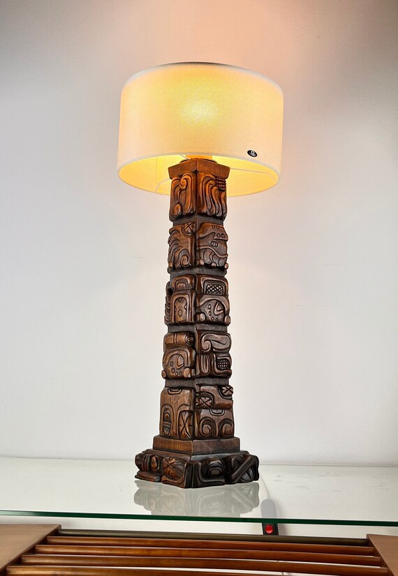 Vintage 2024 tiki lamp