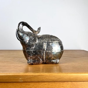 Antique Betel Box Elephant, Cambodian Silver Elephant Betel Nut Box I Vintage SILVER Asian Cambodian Elephant Betel Nut Box