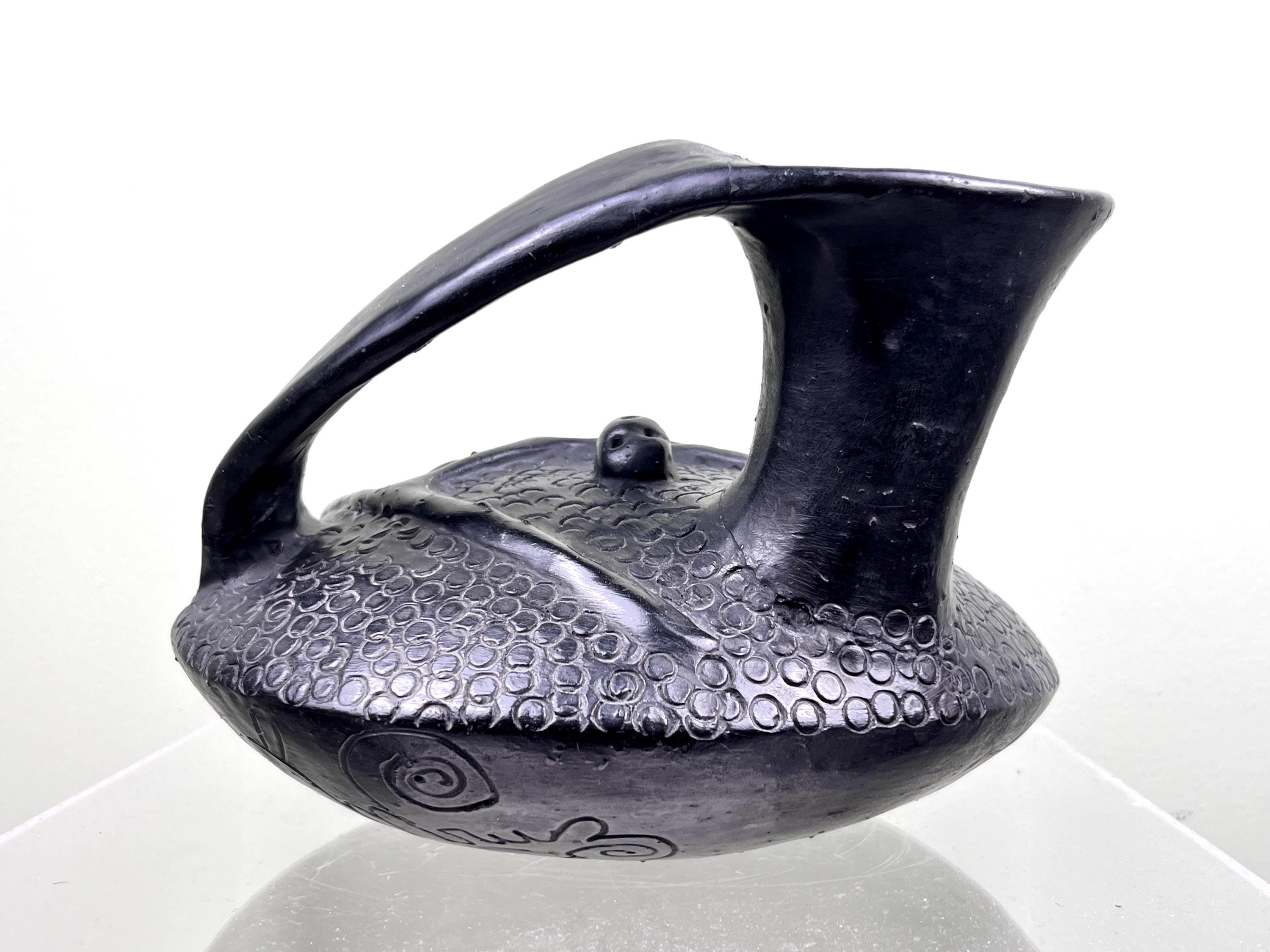 花瓶 - オアハカの黒陶器、メキシコの民芸品 オアハカの黒粘土陶器、黒