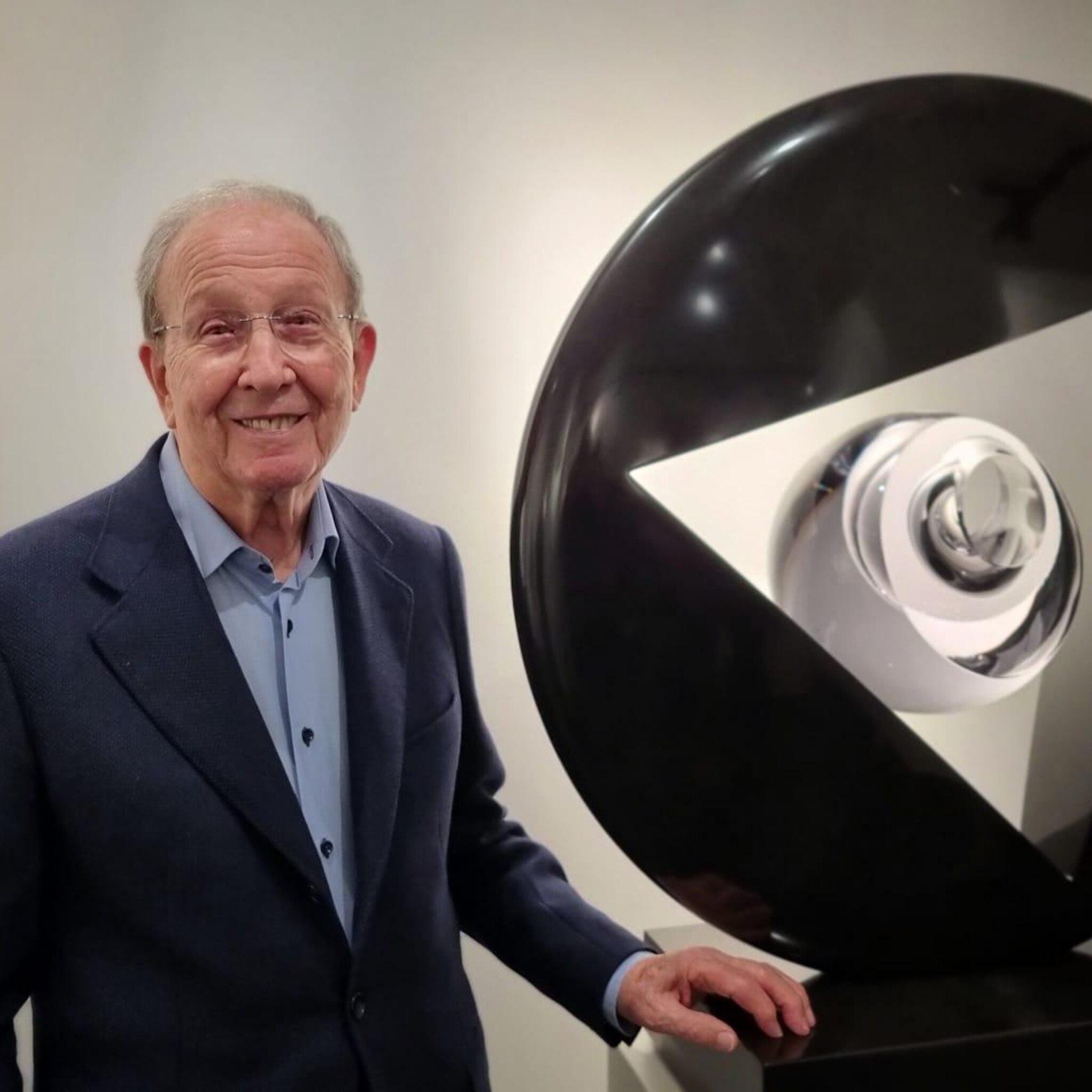 リヴィオ・セグソ、ムラーノ彫刻、鷲、1970年代、19 cm、ムラーノ彫刻