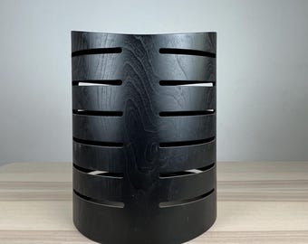 Ruud-Jan Kokke TC – portable design stool – DESIGNUM Netherlands – birch plywood – Dutch Modernism – vintage stool black