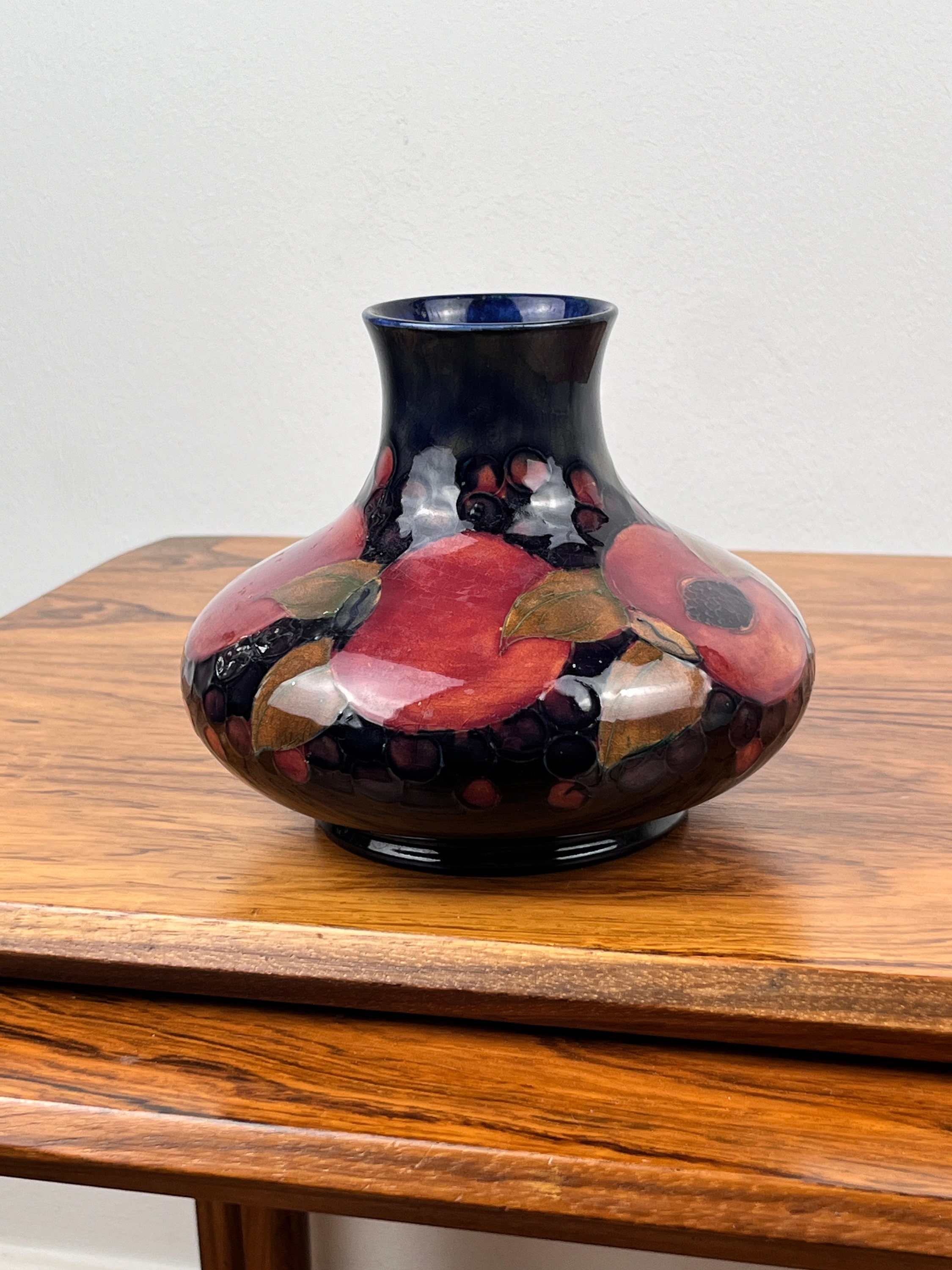 Moorcroft design - Etsy 日本