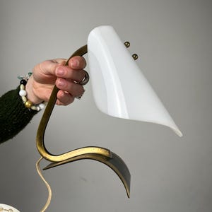 Lámpara de mesita de noche de los años 70 – 20 cm – latón y plástico – Lámpara de mesa de mediados de siglo, lámpara de mesita de noche vintage, lámpara de diseño pequeña