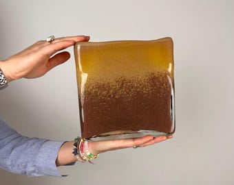 Henry Dean Designer Vase • signiert - Mundgeblasenes Glas • 2,4 kg • Amber‑Brown Gradient • Belgische Glaskunst • Vintage Dekoobjekt