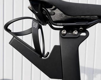 Bottle cage seatpost adapter compatible with Canyon Speedmax