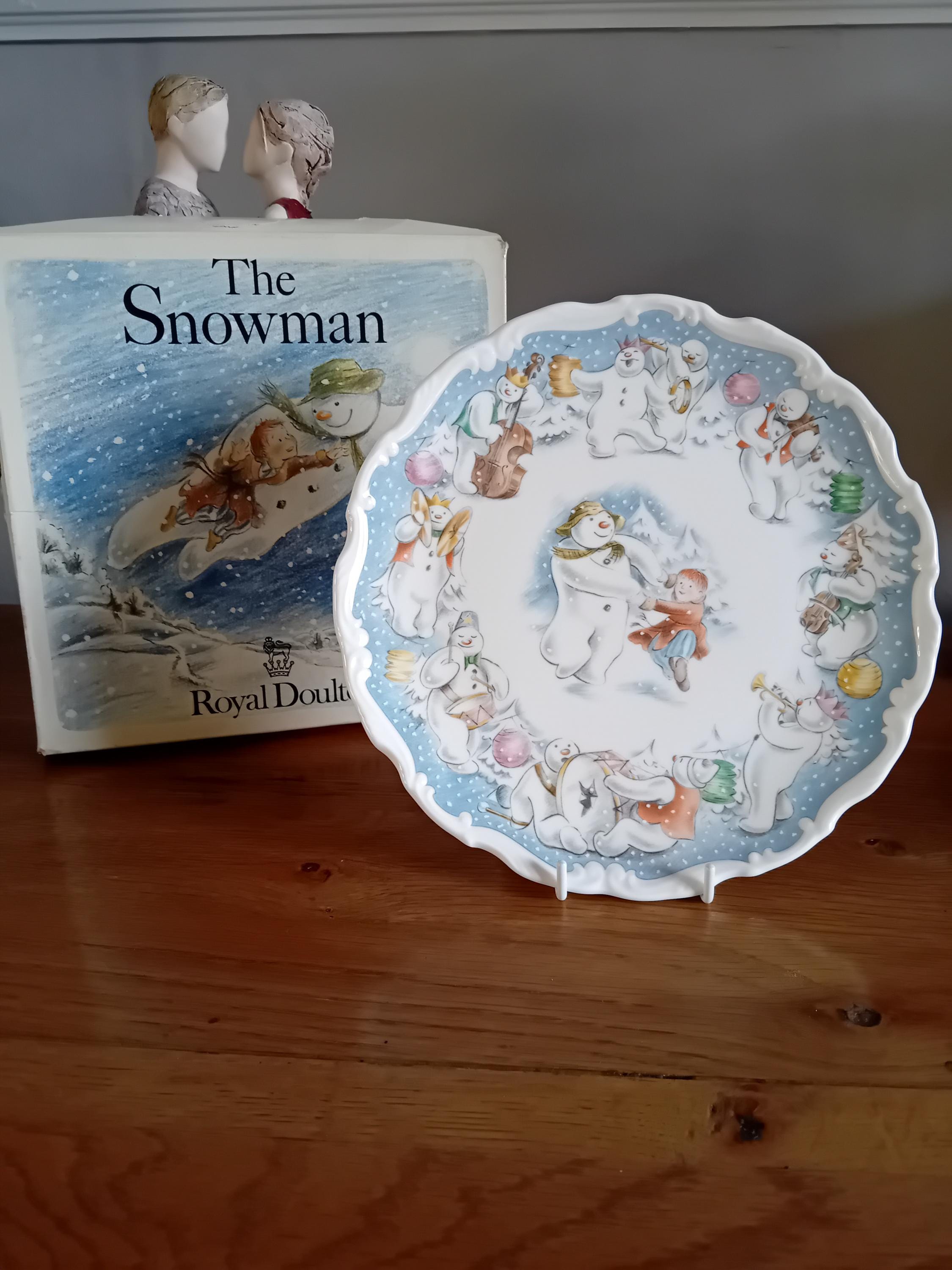 Doulton Snowman - Etsy Doulton Snowman - Etsy
