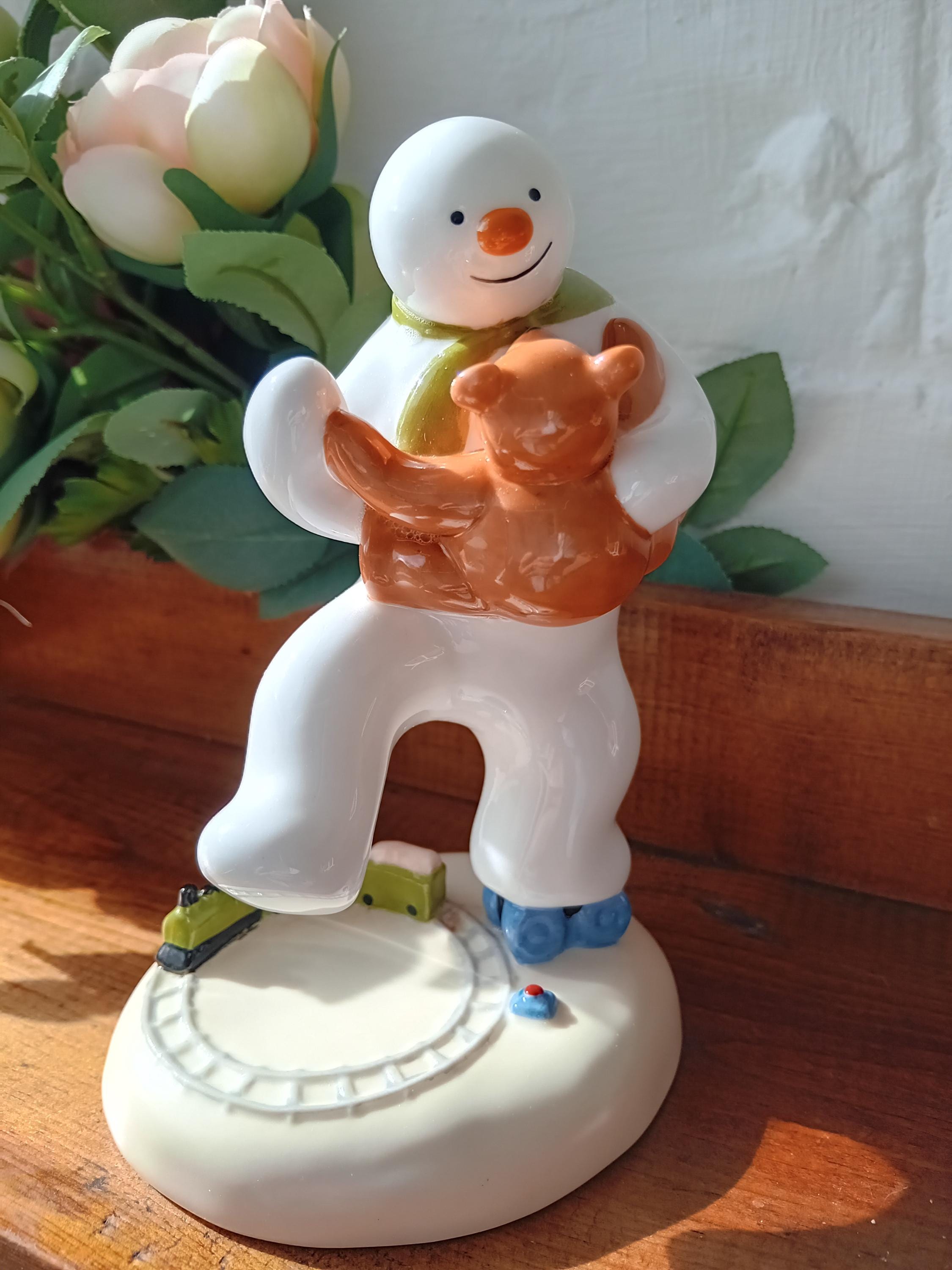 Coalport The Hug man コールポート スノーマン 置物 コールポート