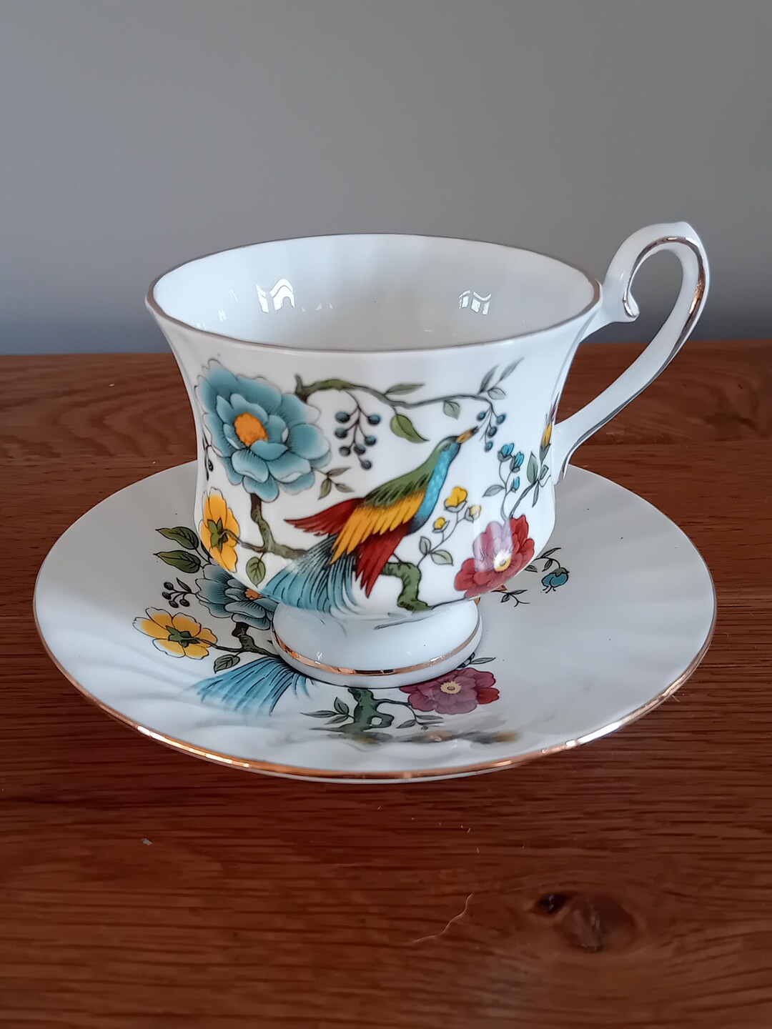 Royal Sutherland Fine Bone China Teacup and Saucer. Exotic Bird - Etsy, image size:1080x1440