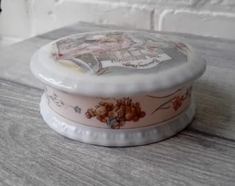 ロイヤルドルトン　ドロシーポット ヴィンテージ ブランブリー・ヘッジ 蓋付きドロシーポット - 「秋