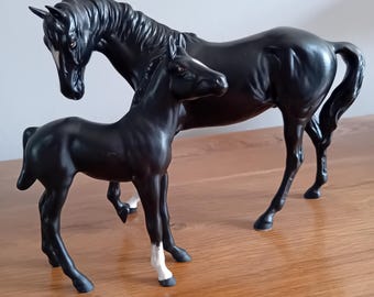 Beswick Horse - Vintage Black Beauty Mare and Foal Rare. - Etsy Canada
