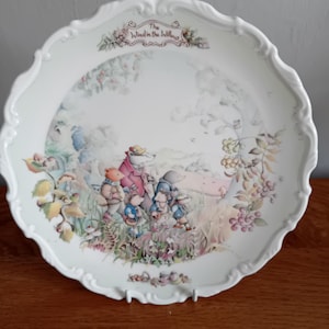 The Wind in the willows collector plate &quot;Autumn in the wild wood&quot;- Royal Doulton