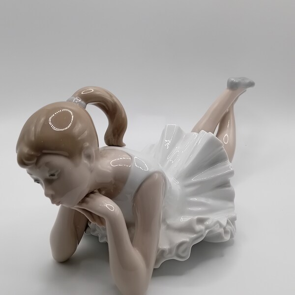 Nao von Lladro Ballerina – Hinlegen