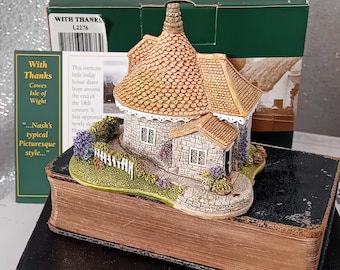 Lilliput Lane Collectable Cottage- Brand New and Boxed. - Lilac