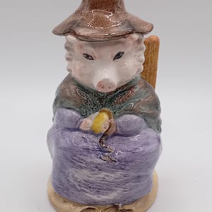 Beatrix Potter Royal Albert - And this pig had none. Vintage