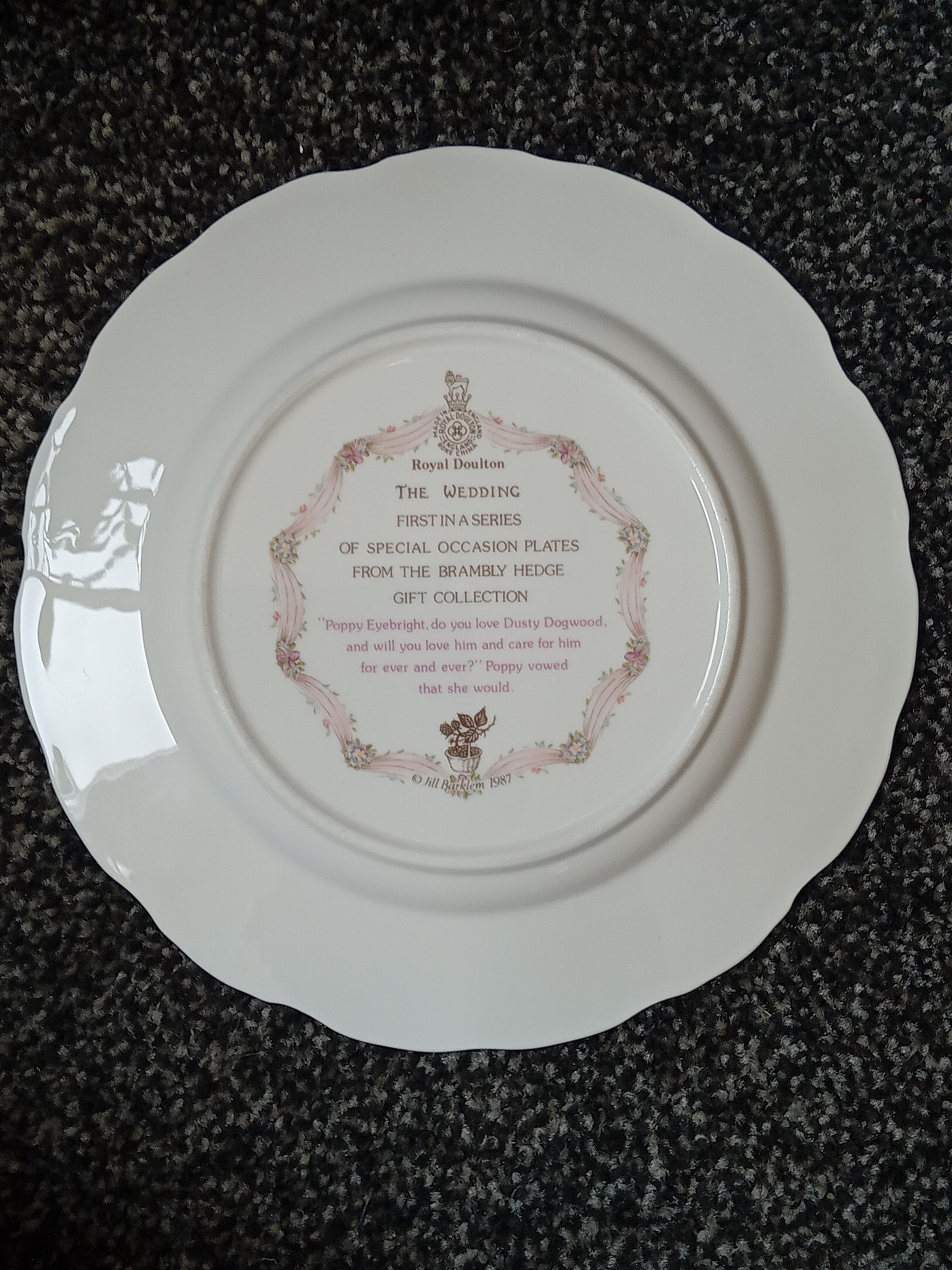 Vintage Brambly Hedge Collectors Plate.- the Wedding- Royal