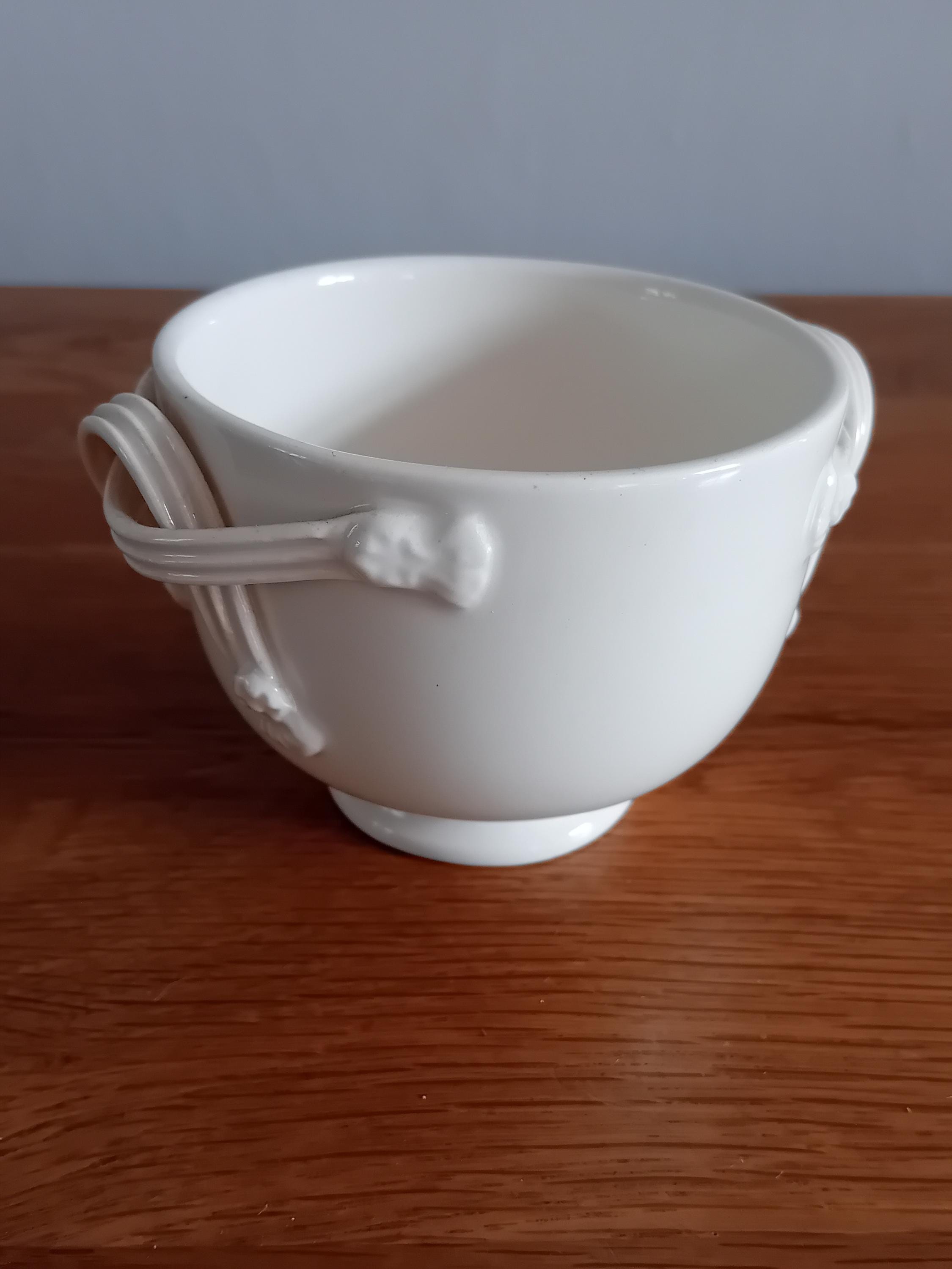 アンティークポット　Hartley Greens Leeds pottery Hartley Greens & Co. Leeds Pottery 3 Piece Set of Creamware