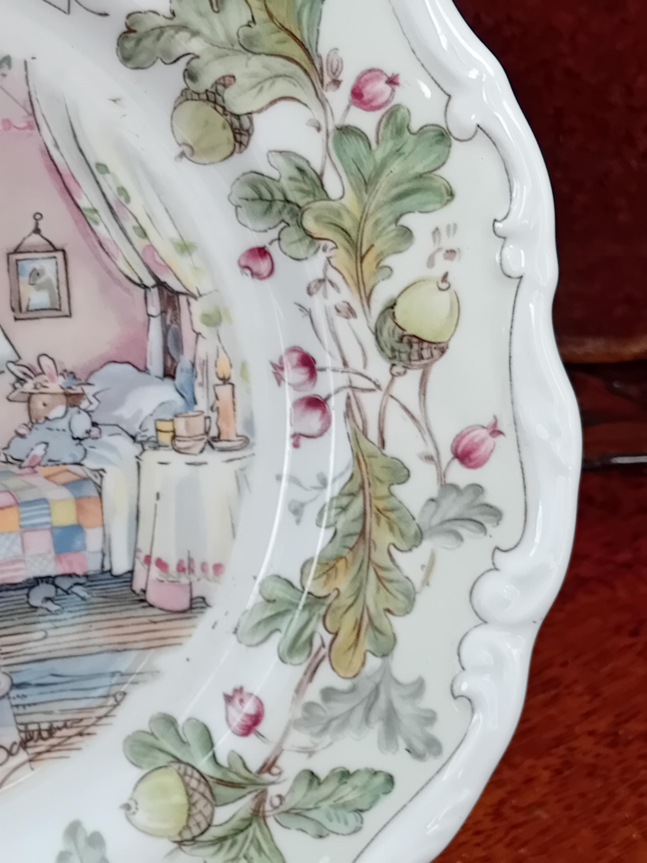 ヴィンテージのブランブリーヘッジコレクターズプレート。オールド