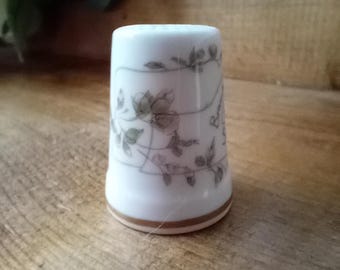 Royal Doulton Brambly Hedge - Flax Weaver DBH55- High Hills