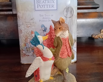 Vintage Beatrix Potter 1999 Annual Collectors Tableau. Mittens
