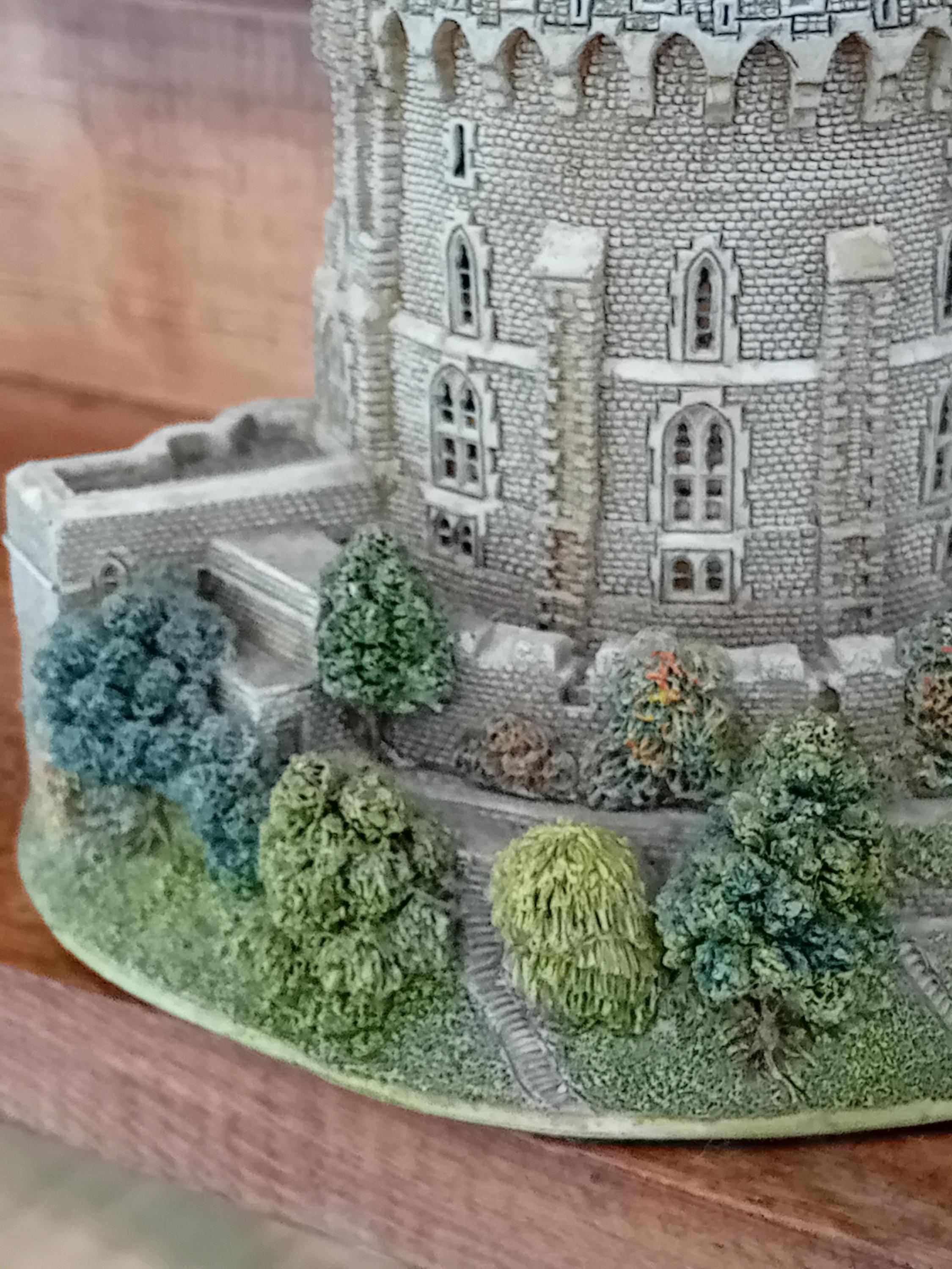 Lilliput Lane Collectable Castle - 