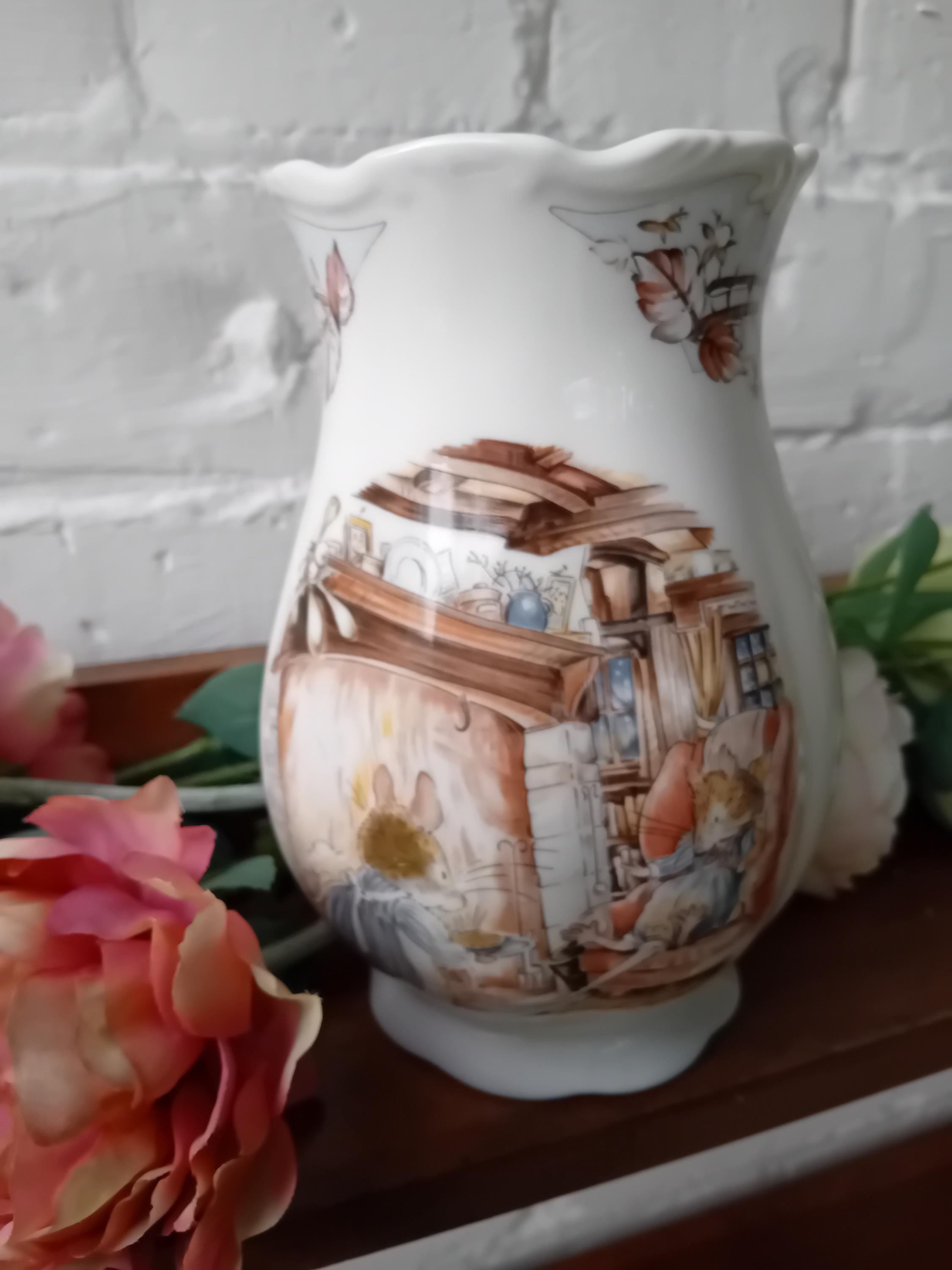 Brambly Hedge Vase - Etsy