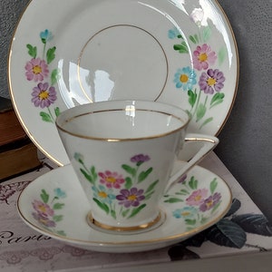 Trio de tasses à thé. Porcelaine Phoenix. Peint à la main