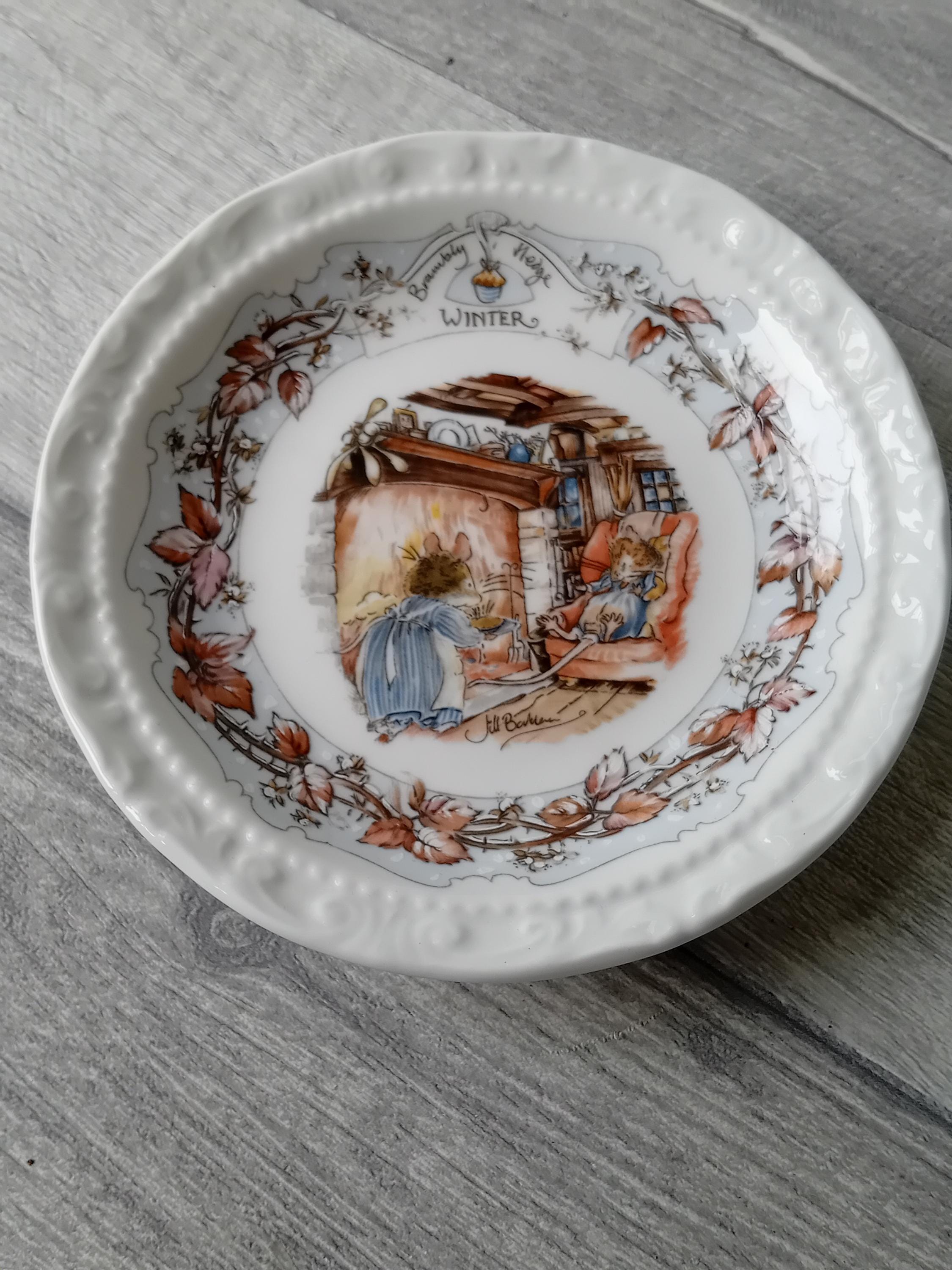 Brambly hedge four season plates - Etsy 日本