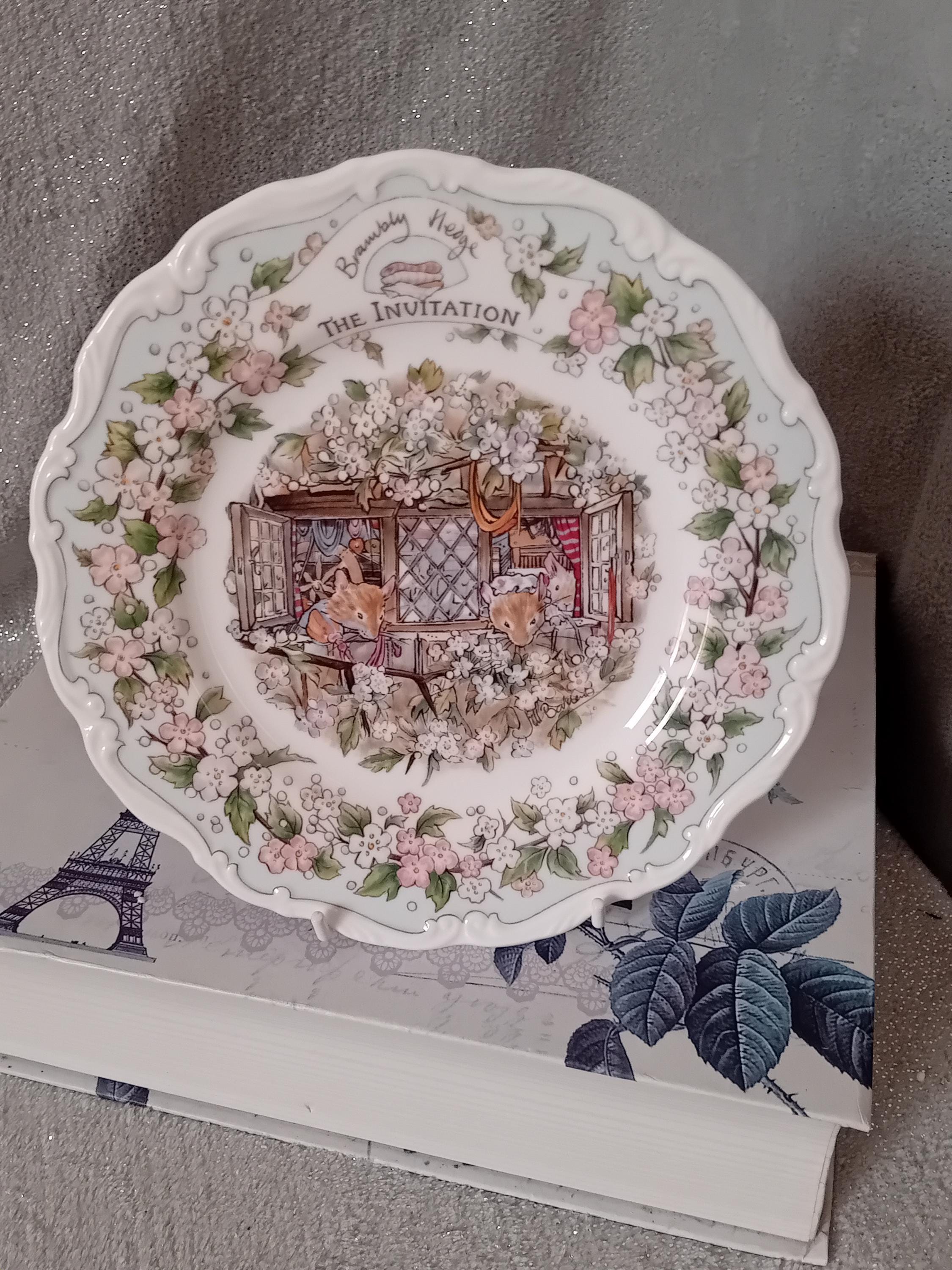 Vintage Brambly Hedge Bone China Collectors Plate. the Invitation